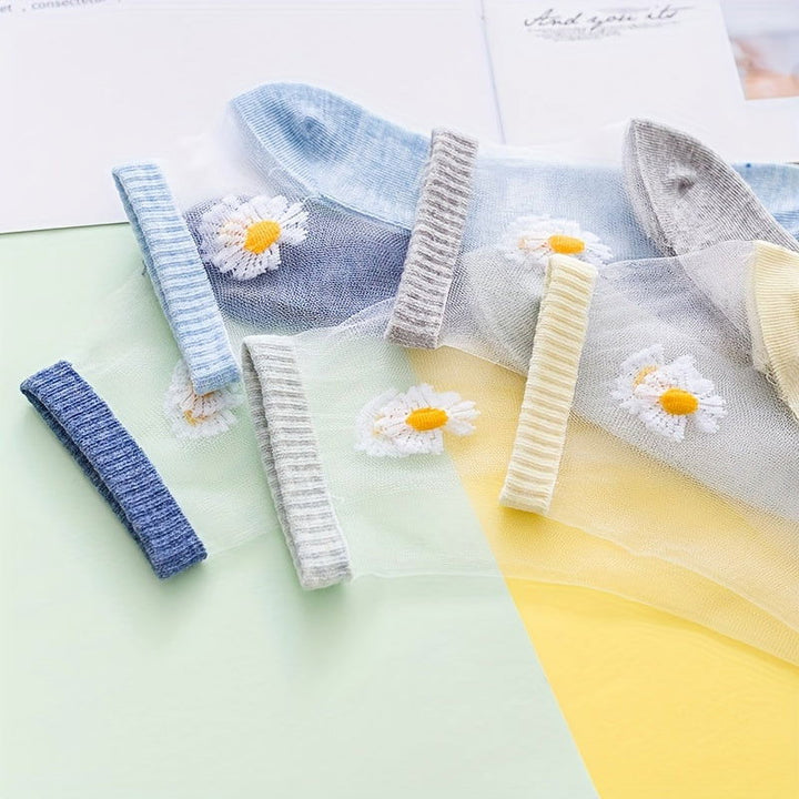 10 Pairs Daisy Pattern Thin Breathable Ankle Socks - SocksLtd
