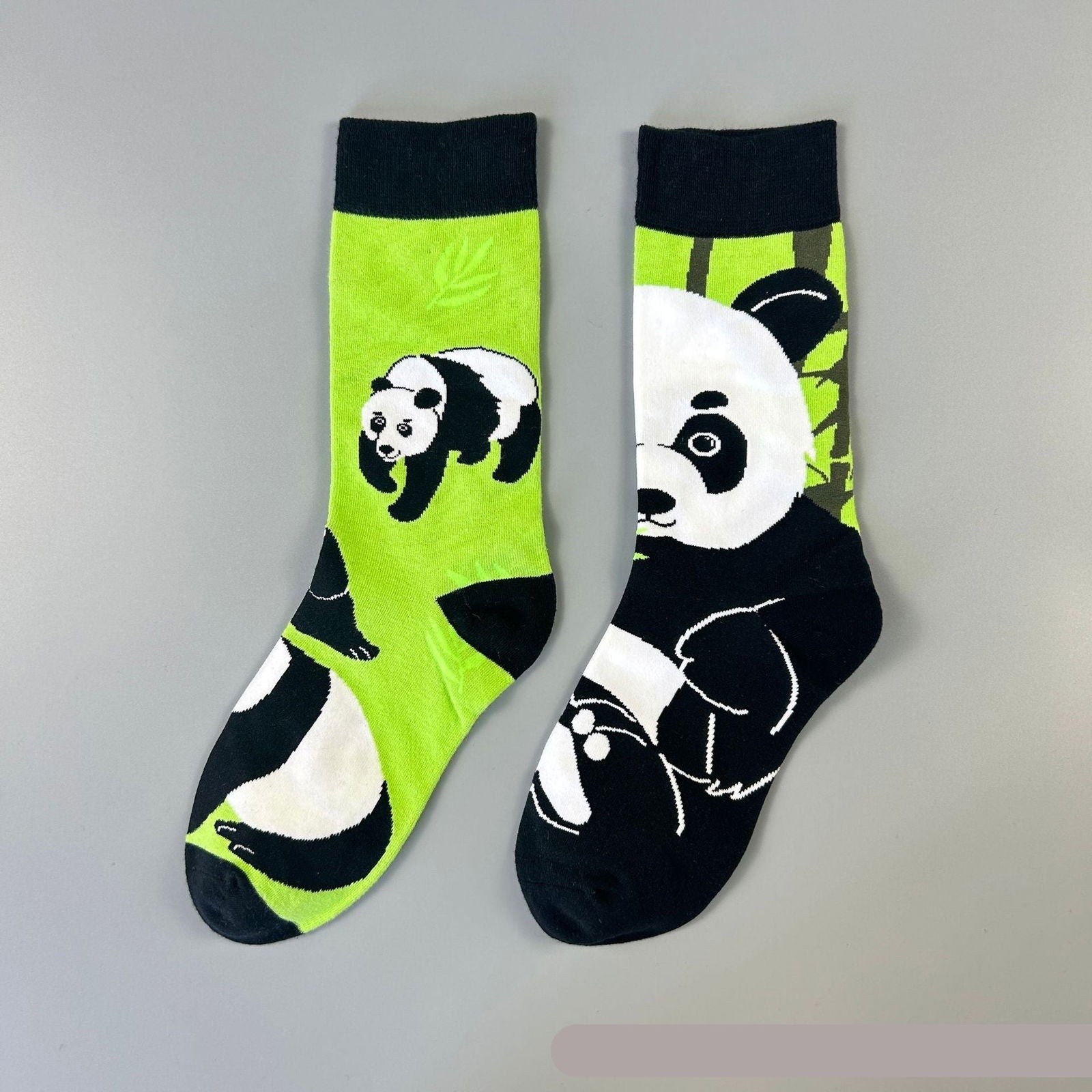 1 Pair Dynamic and trendy Crew Socks - SocksLtd