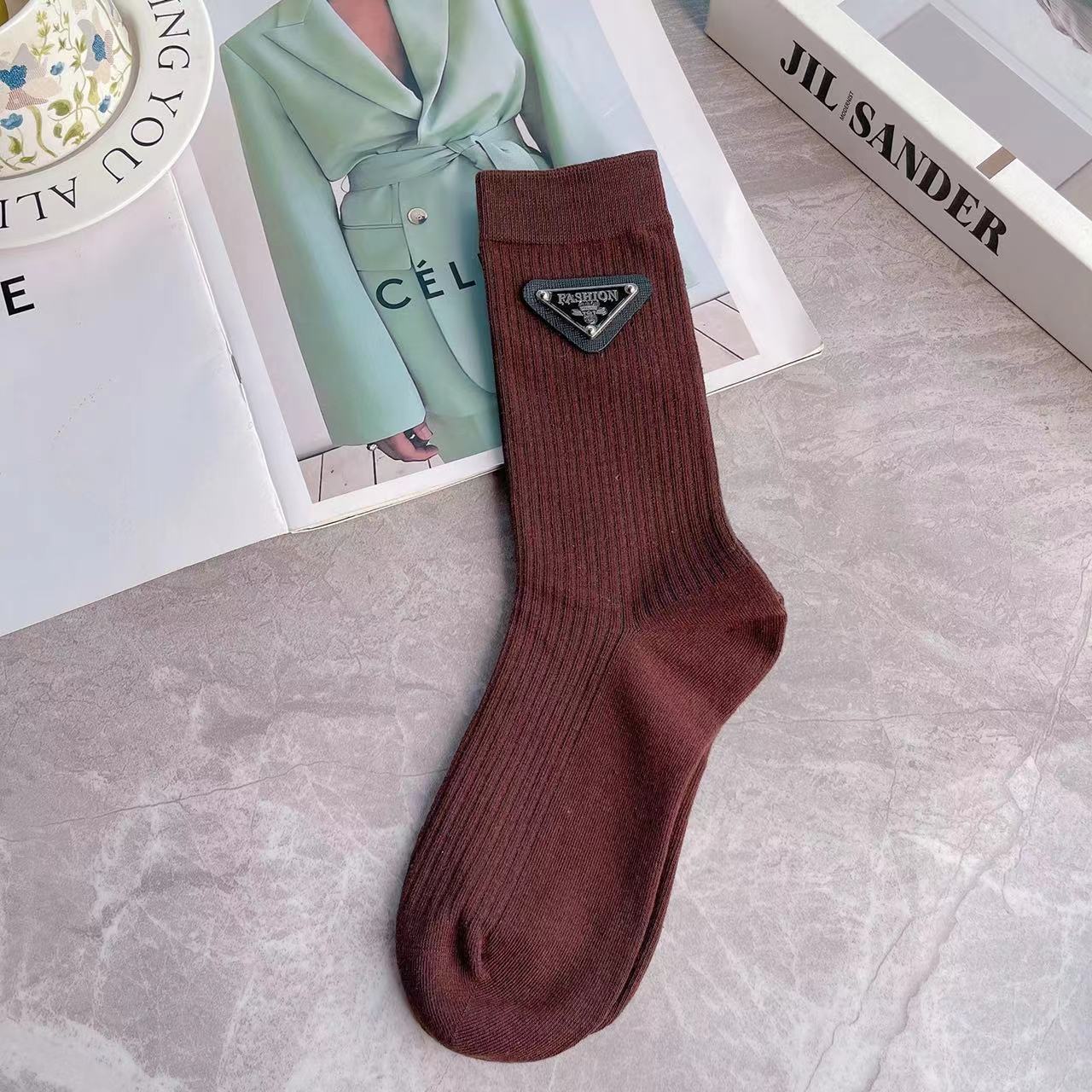 1 Pair Triangle mark Casual Crew Socks - SocksLtd