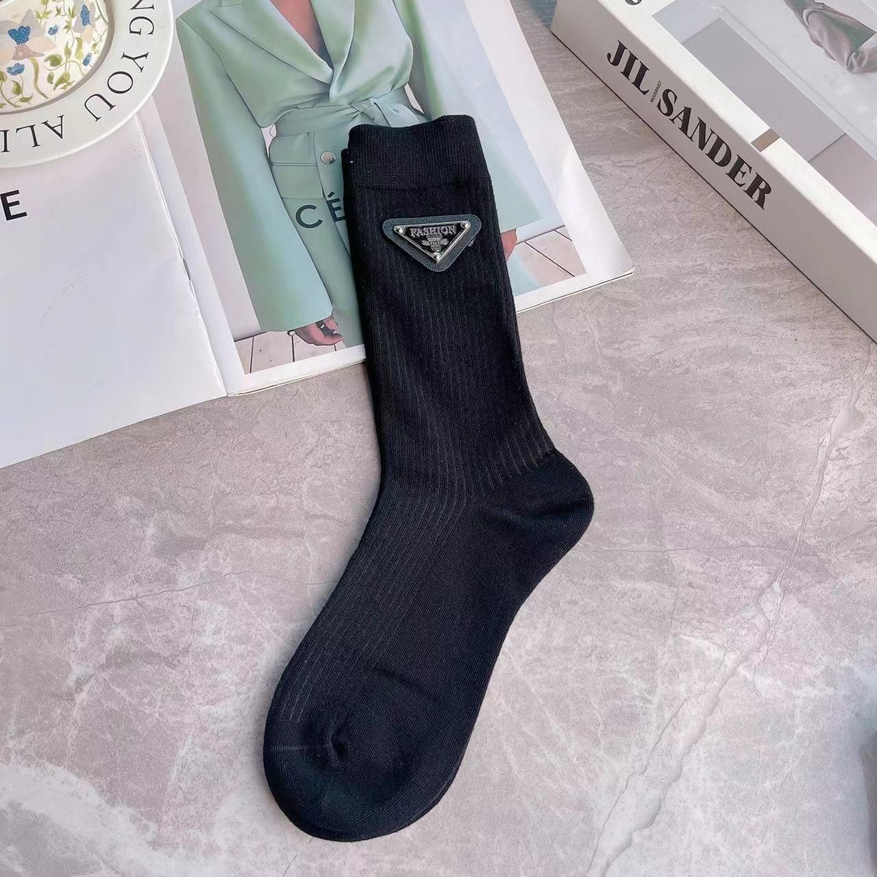 1 Pair Triangle mark Casual Crew Socks - SocksLtd