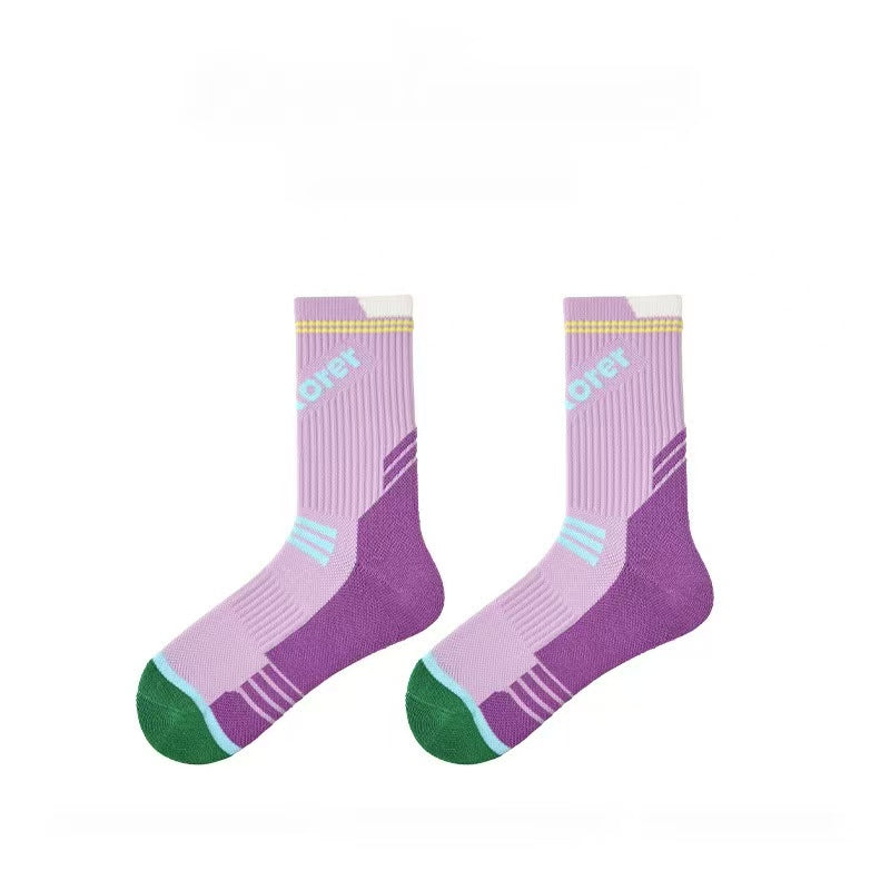 1 Pair  Women Contrasting trendy Athletic Socks - SocksLtd