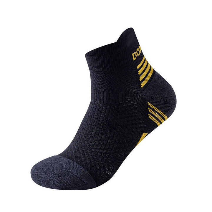 1 Pair  Professional Marathon Athletic Crew Socks - SocksLtd