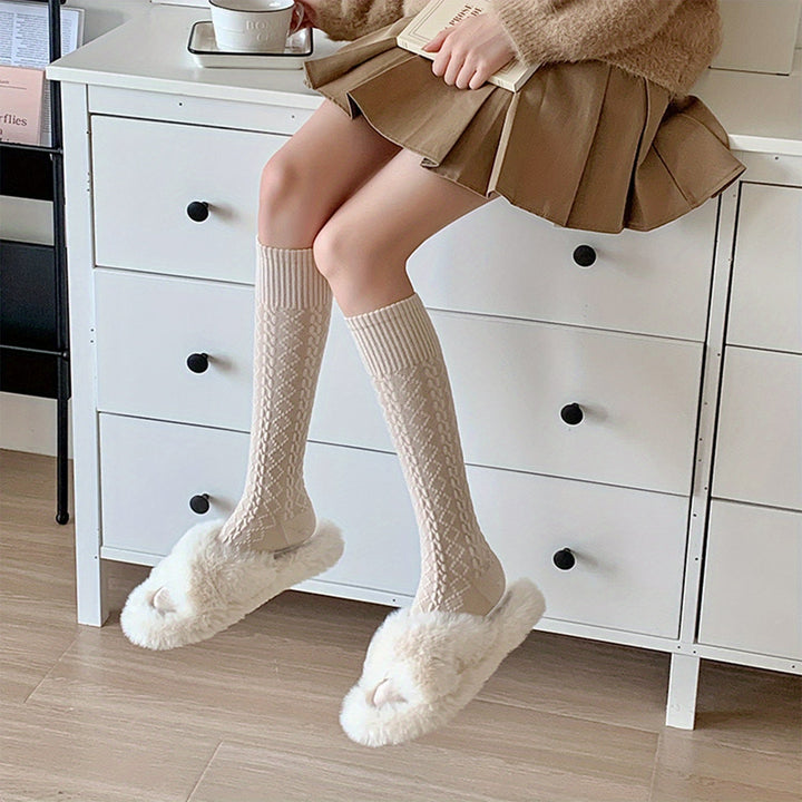 1 pair Women Cozy Cable Knit Knee High Socks - SocksLtd
