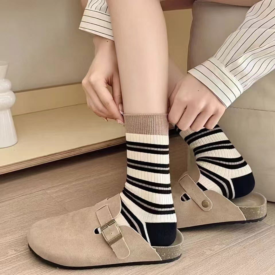 2 Pairs Contrasting stripes Casual Crew Socks - SocksLtd