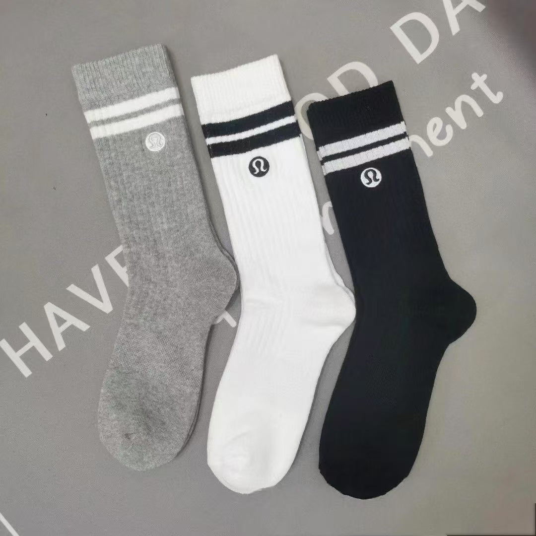 3 Pairs Fitness Embroidery Casual Crew Socks - SocksLtd