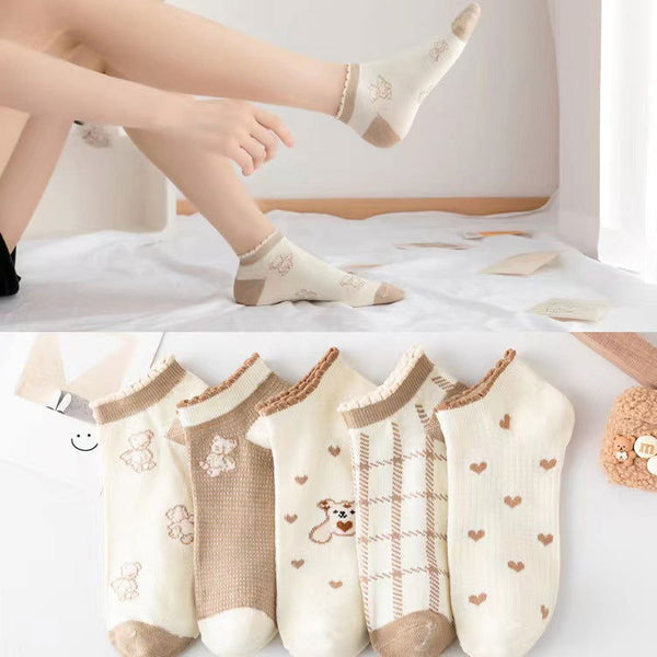 5 Pairs College style Cartoon Casual Ankle Socks - SocksLtd