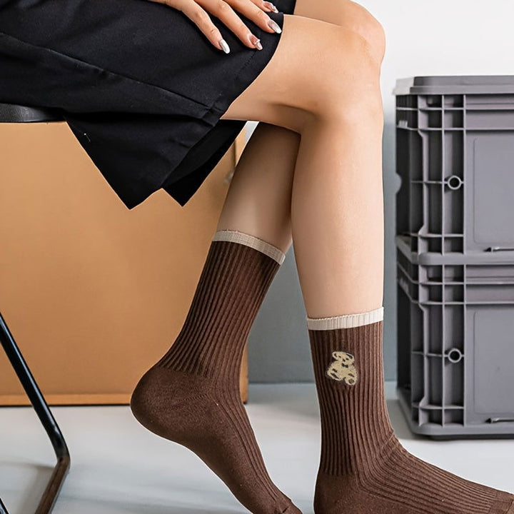 5 Pairs Cozy Bear Embroidered Fashion Crew Socks - SocksLtd