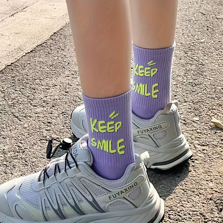 5 Pairs Letter Graphic Trendy Sports Crew Socks - SocksLtd