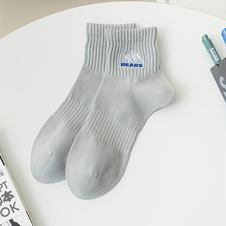 5 Pairs Men Mountain Embroidery Comfort Crew Socks - socksltd