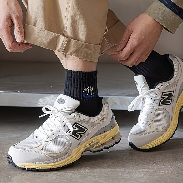5 Pairs Men Mountain Embroidery Comfort Crew Socks - socksltd