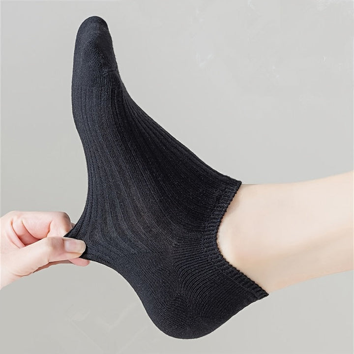 5 Pairs Solid Comfy Simple Unisex Ankle Socks - SocksLtd