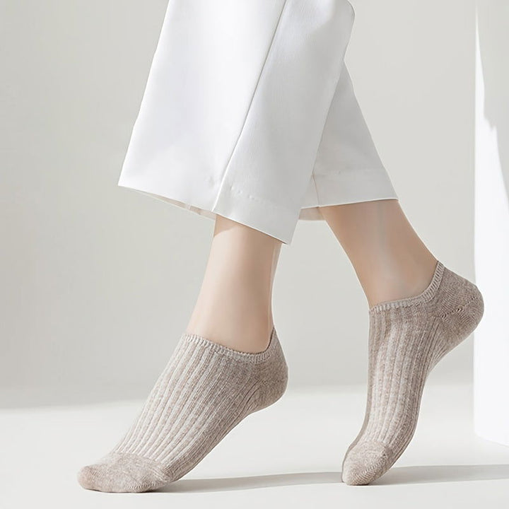 5 Pairs Solid Ribbed Comfy Simple Invisible Ankle Socks - SocksLtd