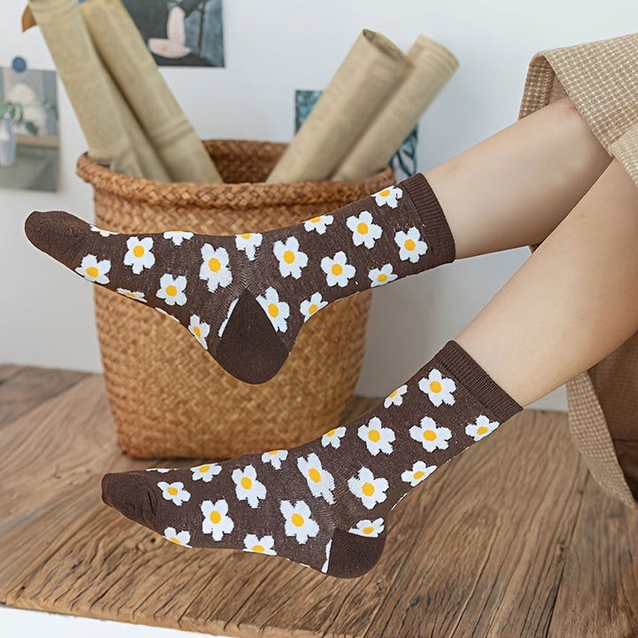 5 Pairs Trendy Versatile Retro Floral Crew Socks - SocksLtd