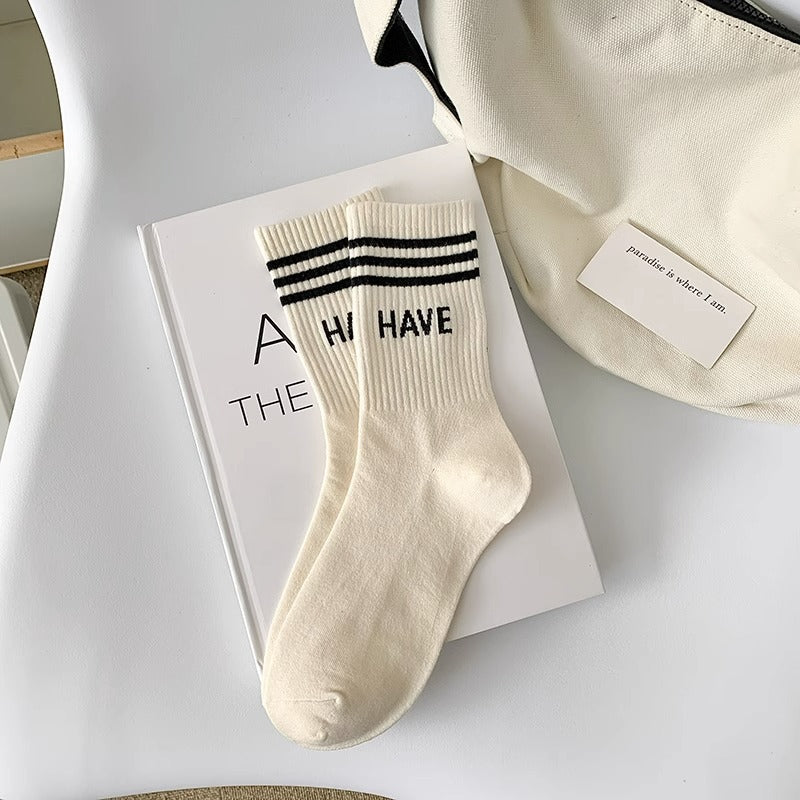 5 Pairs Versatile  alphabet Casual Crew Socks - SocksLtd