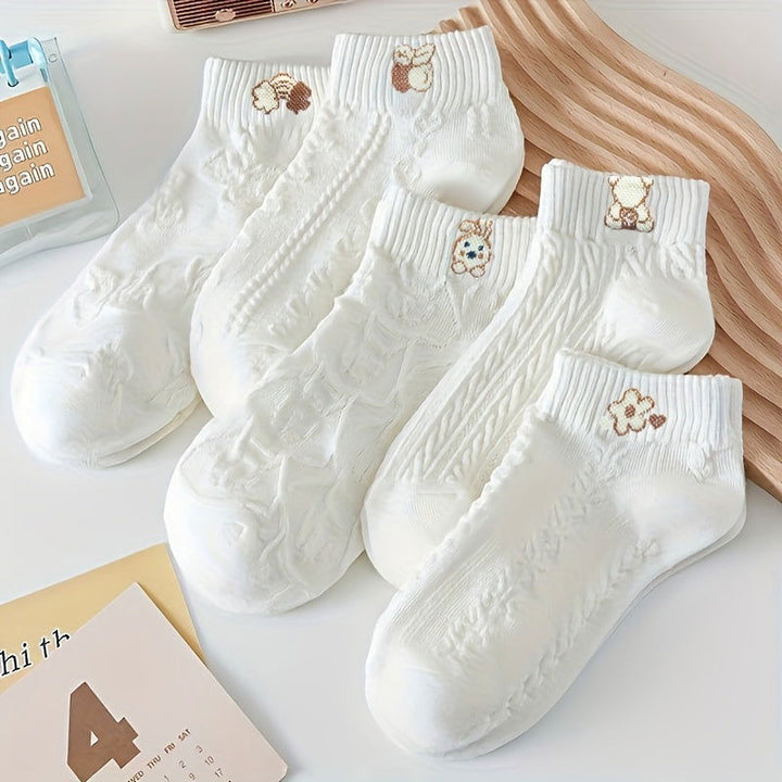 5 Pairs  Women Cute 3D Textured White Ankle Socks - SocksLtd