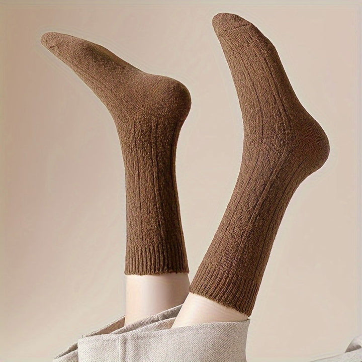 7 Pairs Simple Solid Comfy Warm Crew Socks - SocksLtd