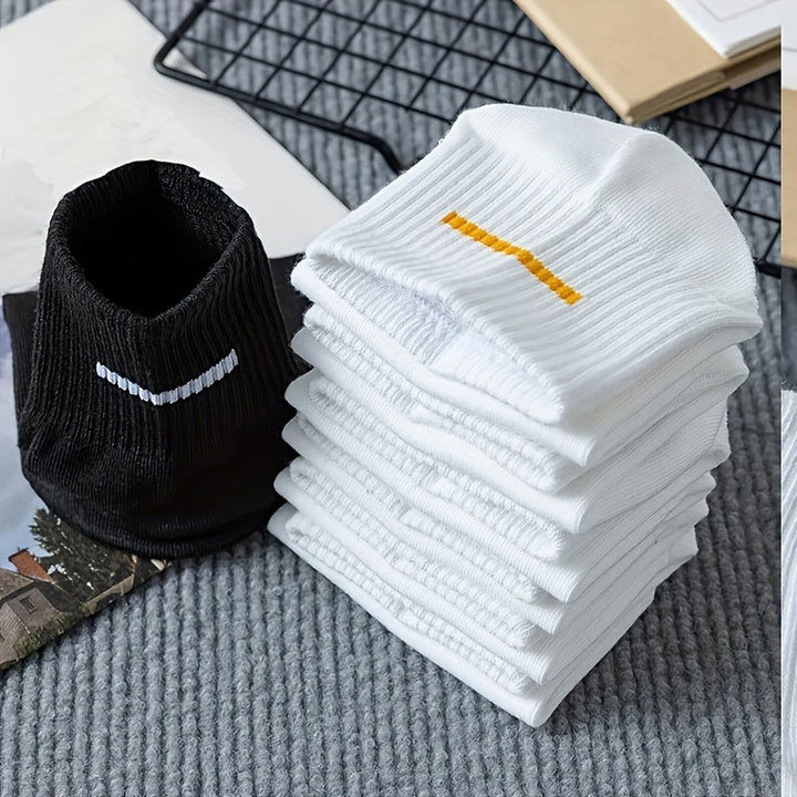 7 Pairs Women Stripes Simple Colorful Crew Socks - SocksLtd