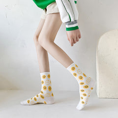 1 Pair Cartoon smiley face Crew Socks