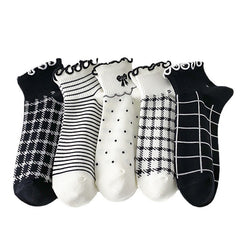 1 Pair Striped Ruffled Lace Ankle Socks