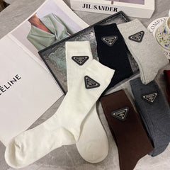 1 Pair Triangle mark Casual Socks