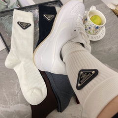 1 Pair Triangle mark Casual Socks